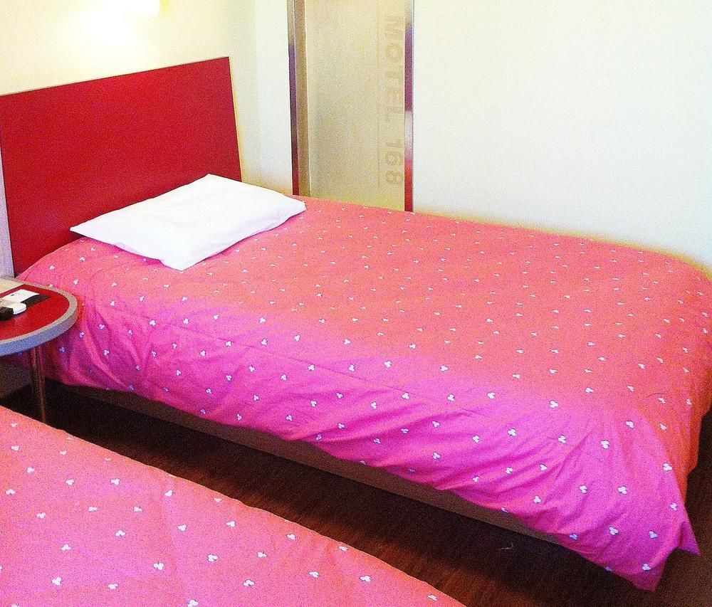 Home Inn Changchun Dajing Road Ouya Outlets Zewnętrze zdjęcie