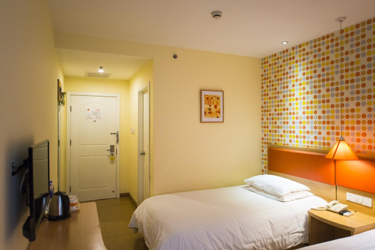 Home Inn Changchun Dajing Road Ouya Outlets Zewnętrze zdjęcie