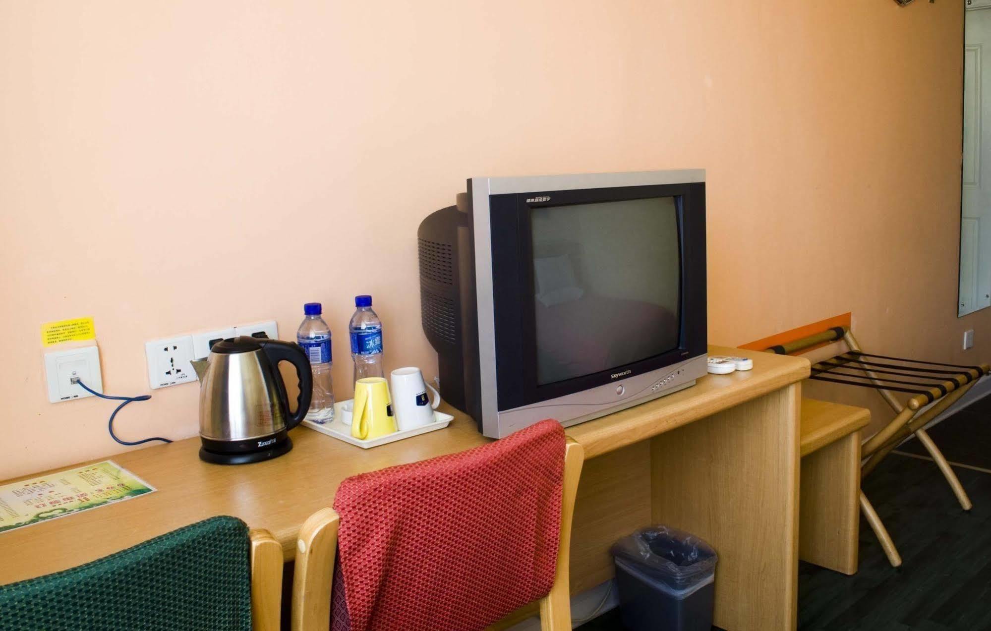 Home Inn Changchun Dajing Road Ouya Outlets Zewnętrze zdjęcie